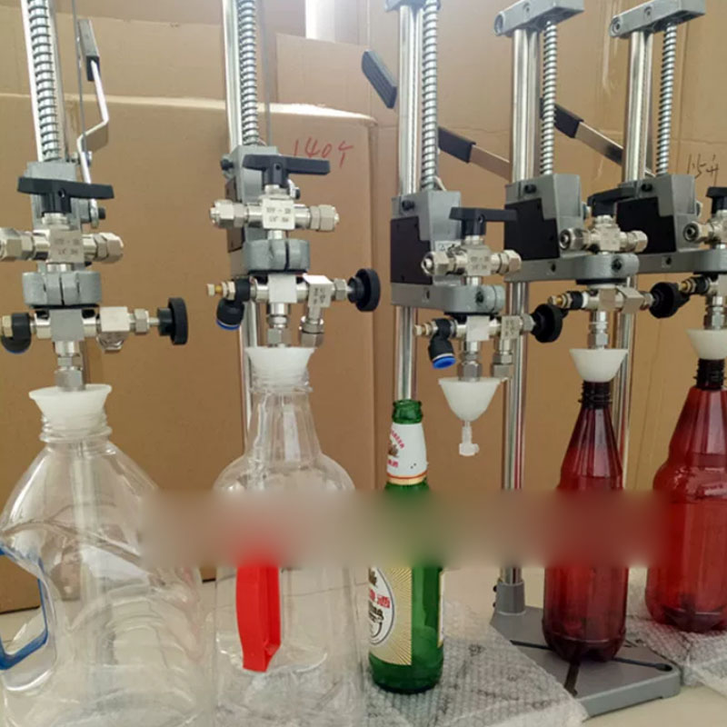 Manual Bottle Cork Pressing Ma - Wine Beer & Deli Reviews recension och pris